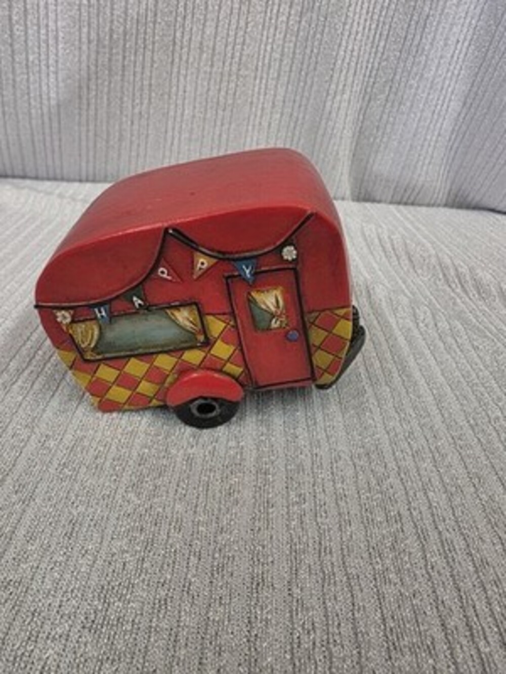 Fairy Garden Red Wood Caravan Camper Trailer Trinket Box Lidded Small 3x3x2 in